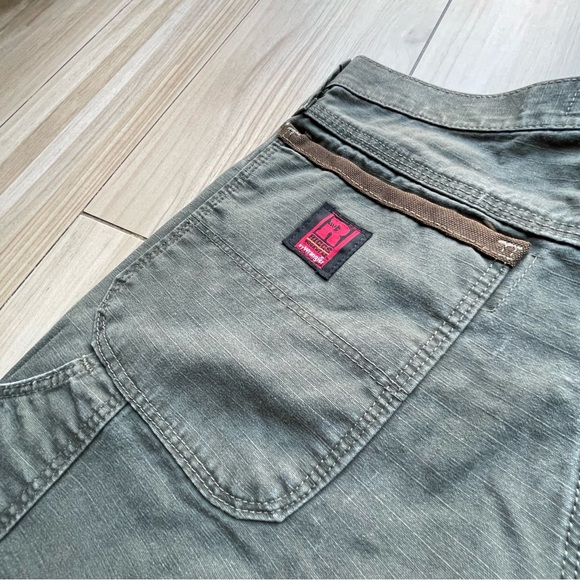 RARE Carpenter pants Baggy Wrangler
Olive Green - Picture 6 of 10
